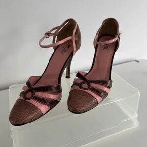 Elegant Pink and Brown Heels